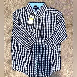 BNWT Tommy Hilfiger Boys Size 7 long sleeve button down plaid dress shirt. New!
